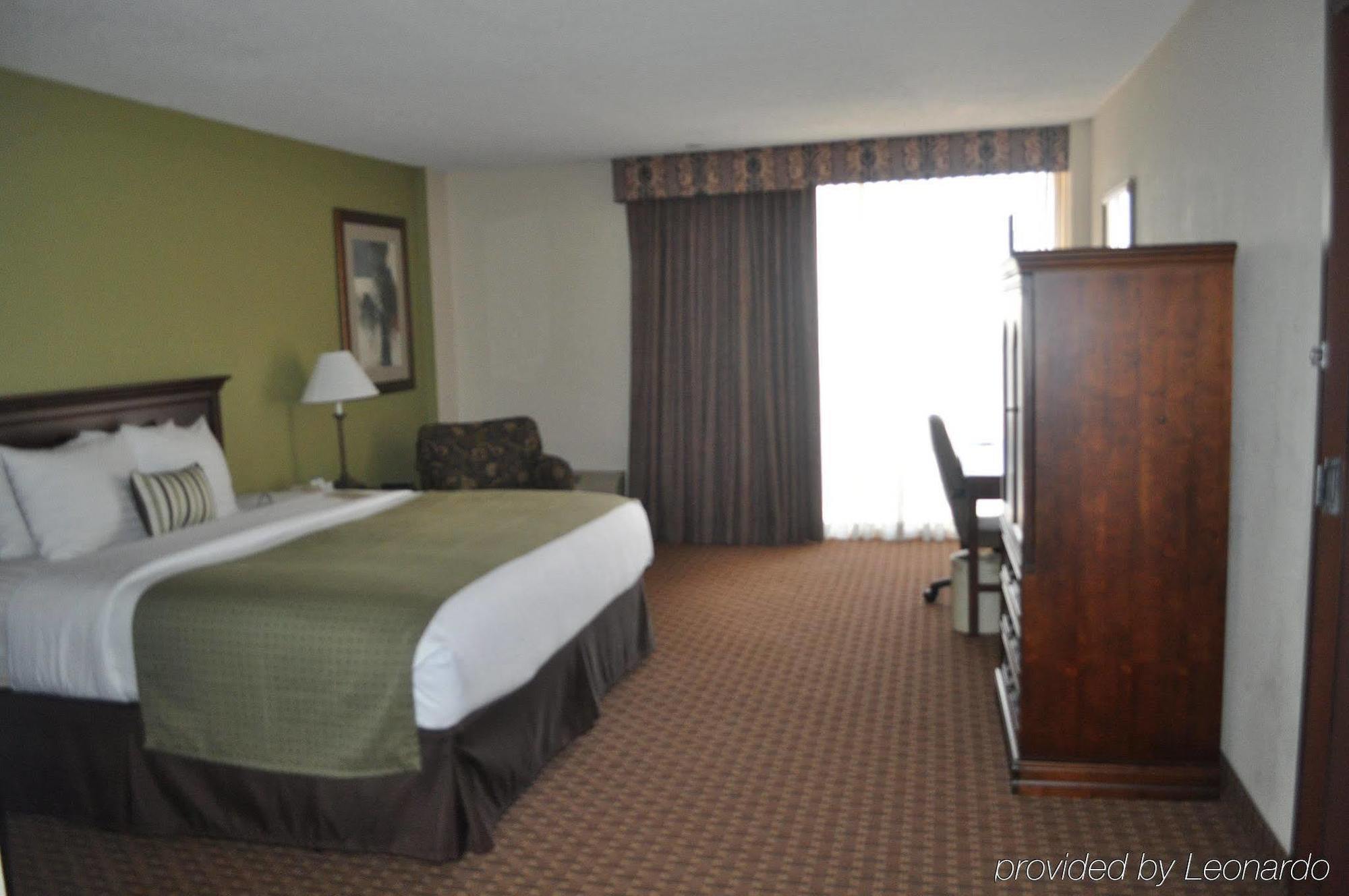 Garden Plaza Hotel Saddle Brook Camera foto